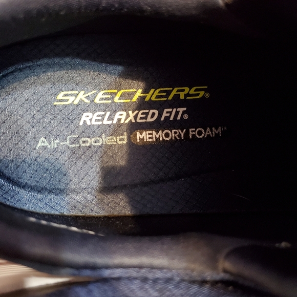 Skechers Men's Relaxed Fit Memory Foam Slip On Walking Athletic Sneakers 12 - Picture 6 of 8